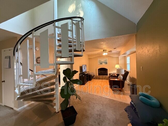 Building Photo - 4024 Barkleaf Dr