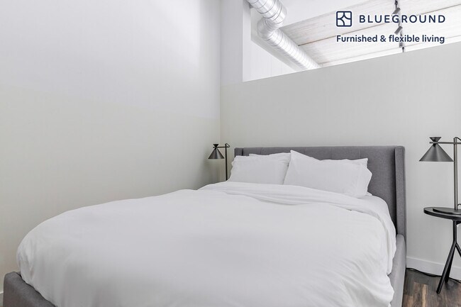 Building Photo - 61 W Erie St