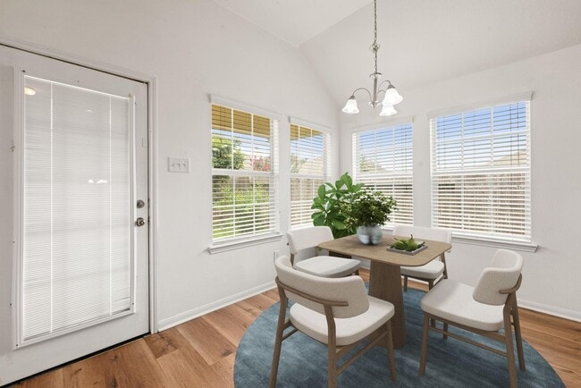 Building Photo - 2008 Golden Creek Ln