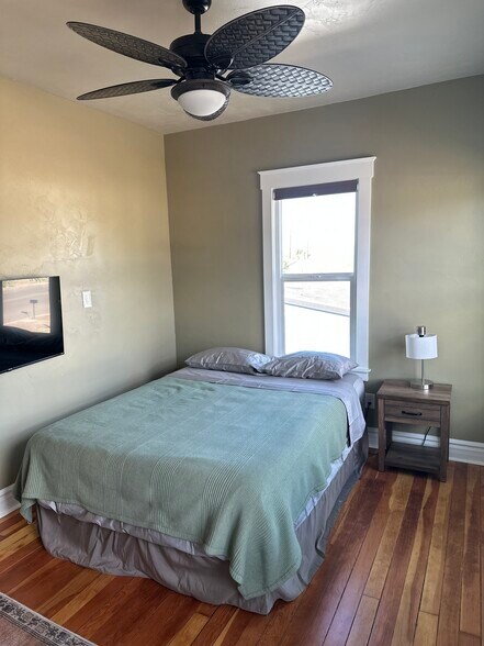 Building Photo - 1309 Michigan Ave