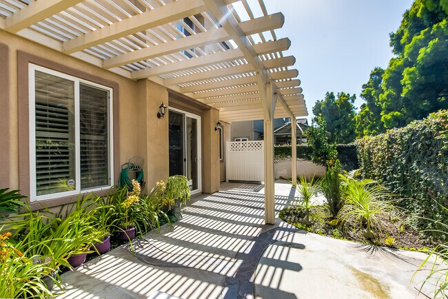Sunny Patio w/ fruit trees - 18551 Amalia Ln