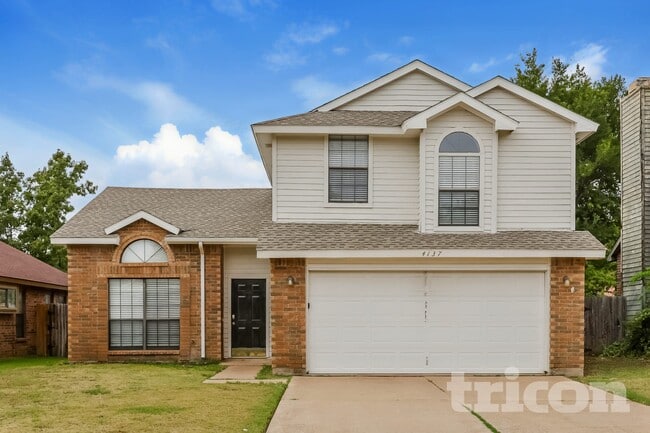 Building Photo - 4137 Stinwick Ln