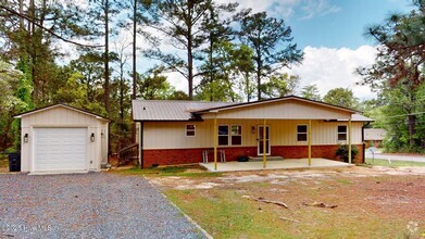 Building Photo - 600 S Hardin St