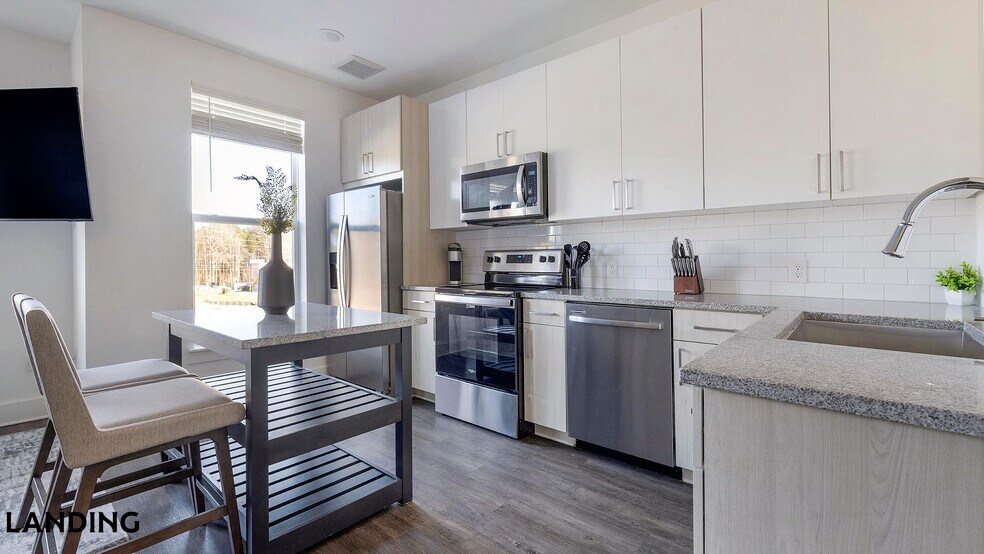 Building Photo - 44 Braves Ave