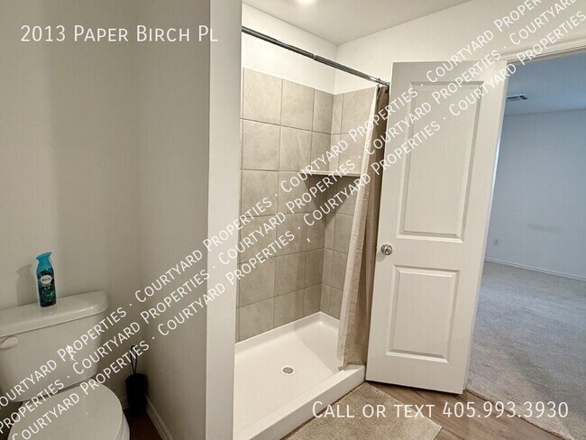 Building Photo - 2013 Paper Birch Pl