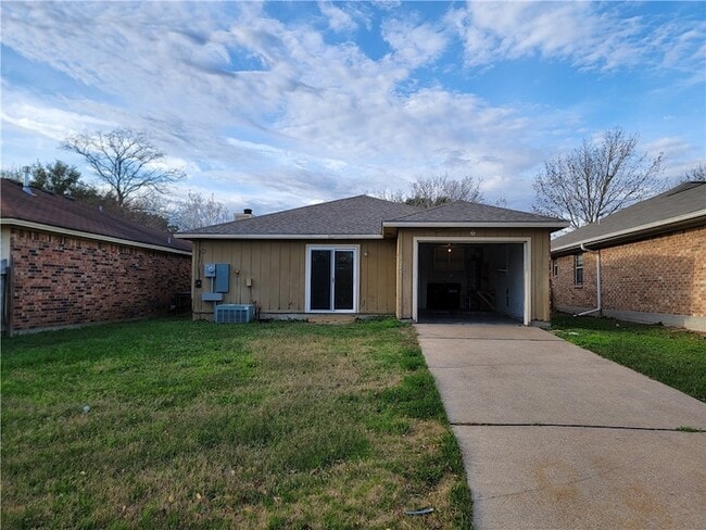 Building Photo - 4011 Windswept Dr