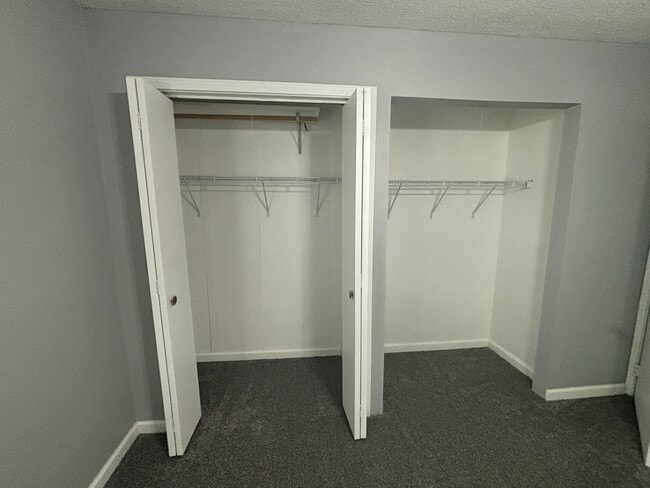 Building Photo - 53 E 300 N