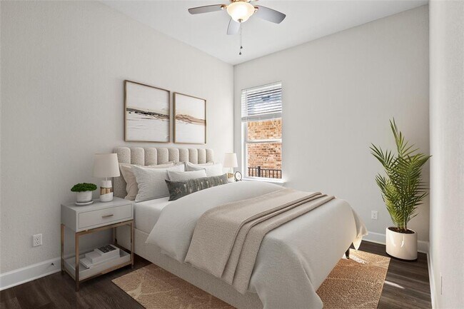 Building Photo - 132 Village Oak Dr