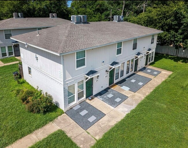 Primary Photo - 4927 Miller Ave