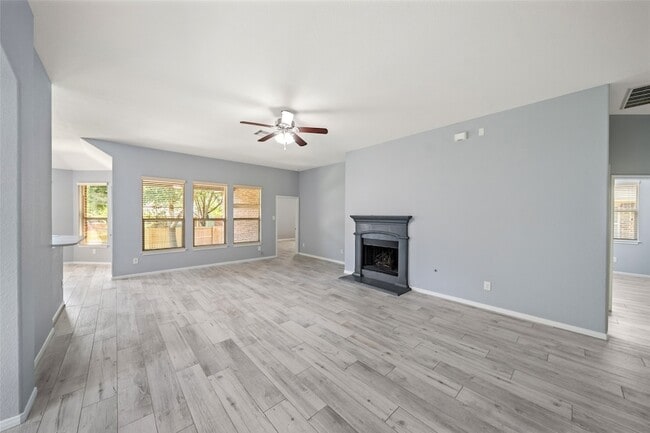 Building Photo - 2406 Winter Trail Dr