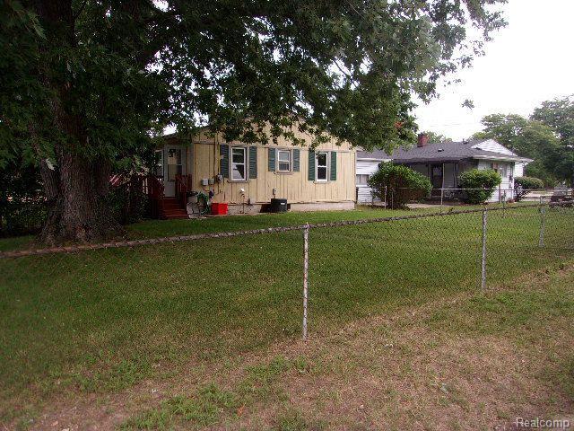 Building Photo - 30953 W Seven Mile Rd