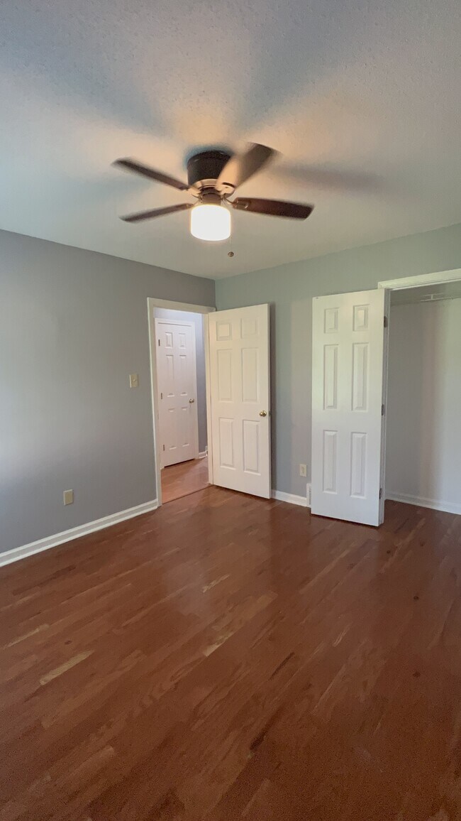 Building Photo - 9241 Speerberry Ln