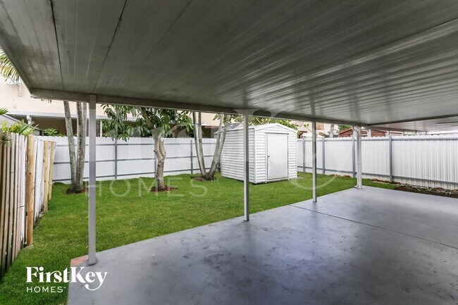 Building Photo - 7681 NW 181st Terrace