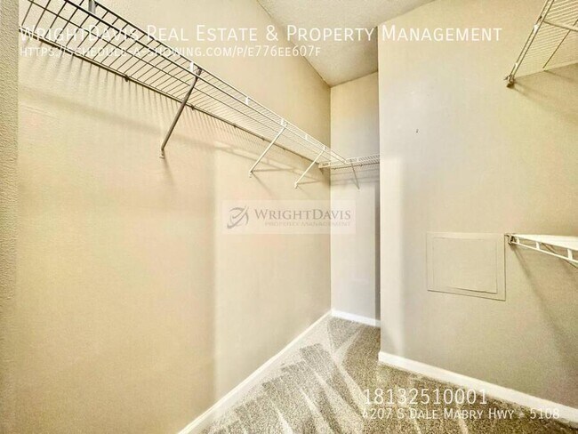Building Photo - 4207 S Dale Mabry Hwy