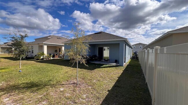 Building Photo - 7075 Cattle Egret Dr