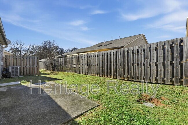 Building Photo - 8617 Little Field Way