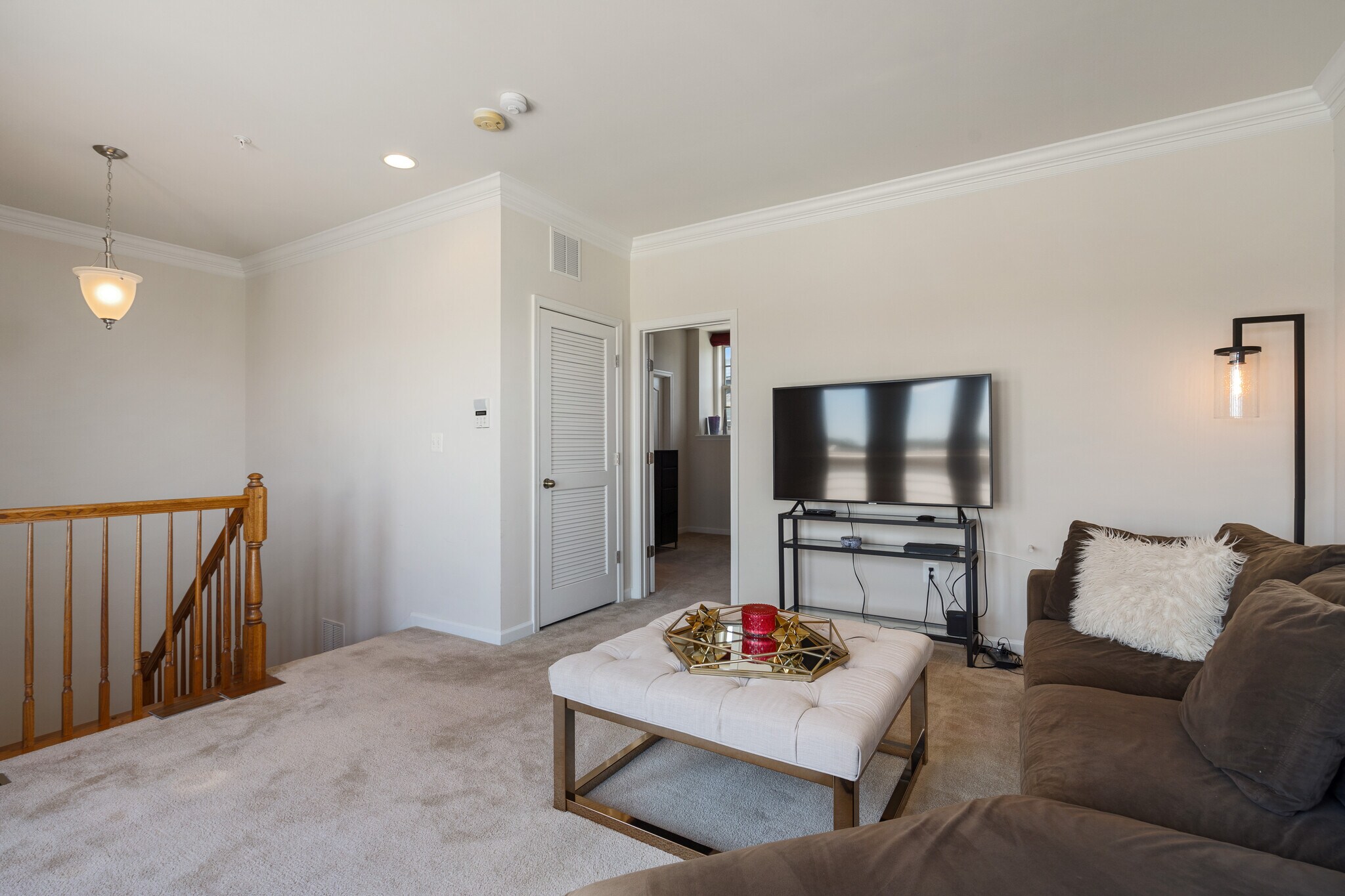 Building Photo - 500 Overlook Park Dr