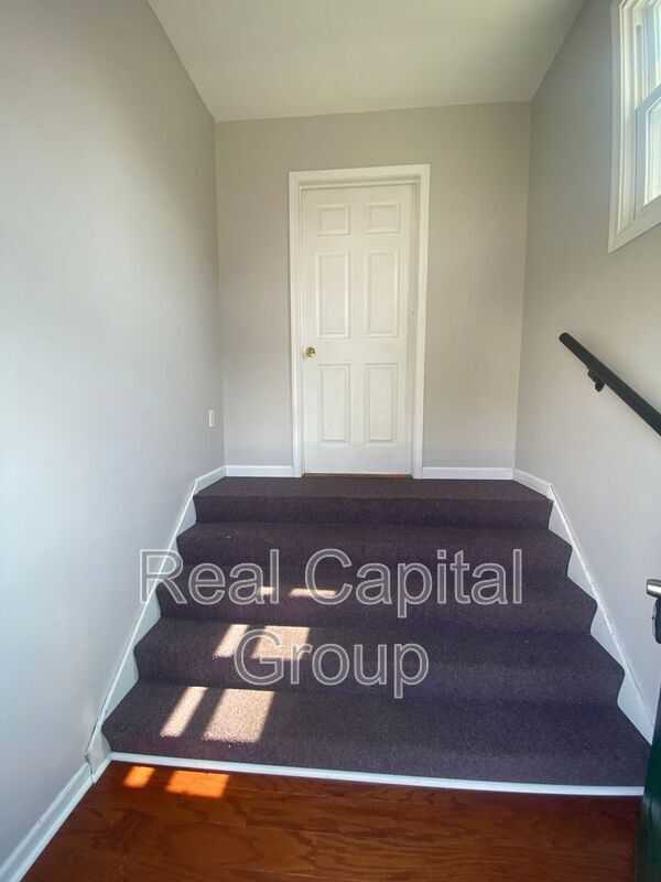 Building Photo - 41-E41 Pleasant Pkwy