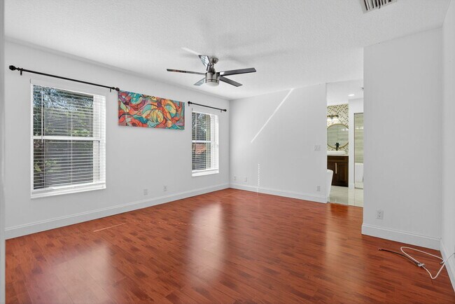 Building Photo - 7004 Galleon Cove Cir