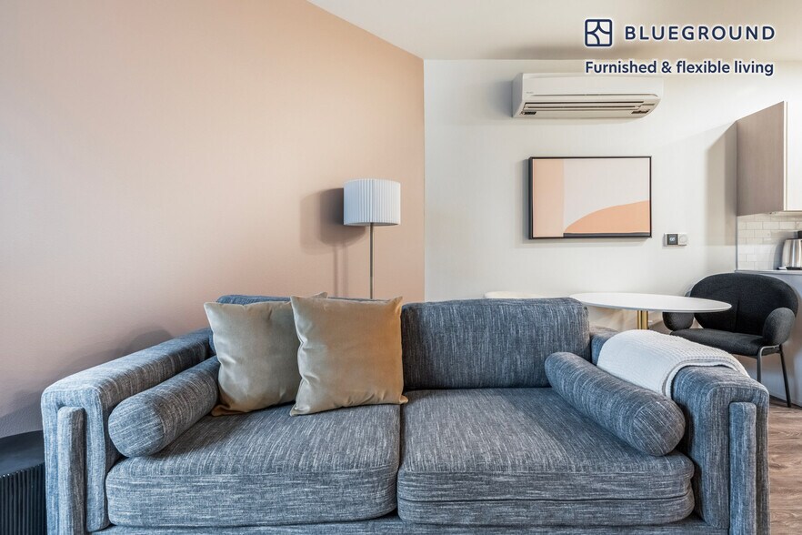 Building Photo - 1955 129th Ave NE