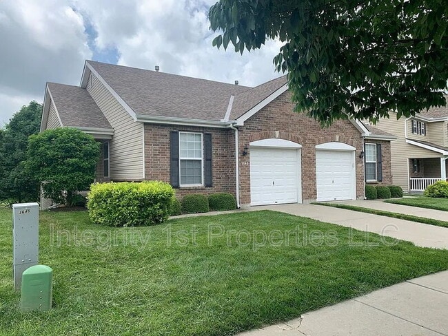 Building Photo - 3645 NW 84th Terrace