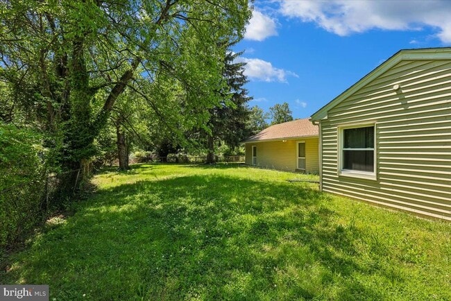Building Photo - 3102 Romaine Ct