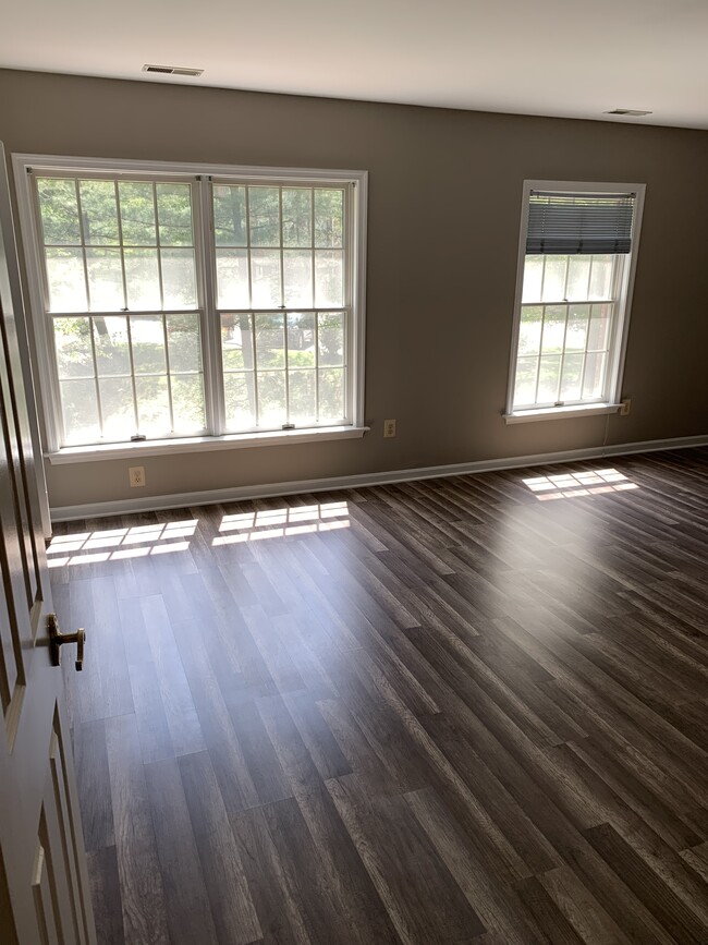 Building Photo - 43 Goucher Woods Ct