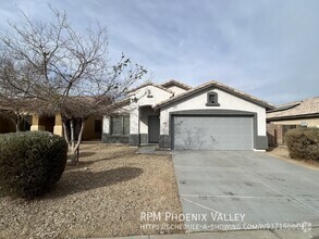 Building Photo - 3 bed/ 2bath Goodyear Home with All new Pa...