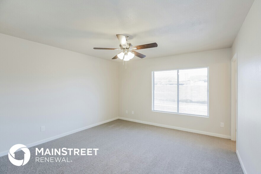 Building Photo - 3522 W Malapai Dr