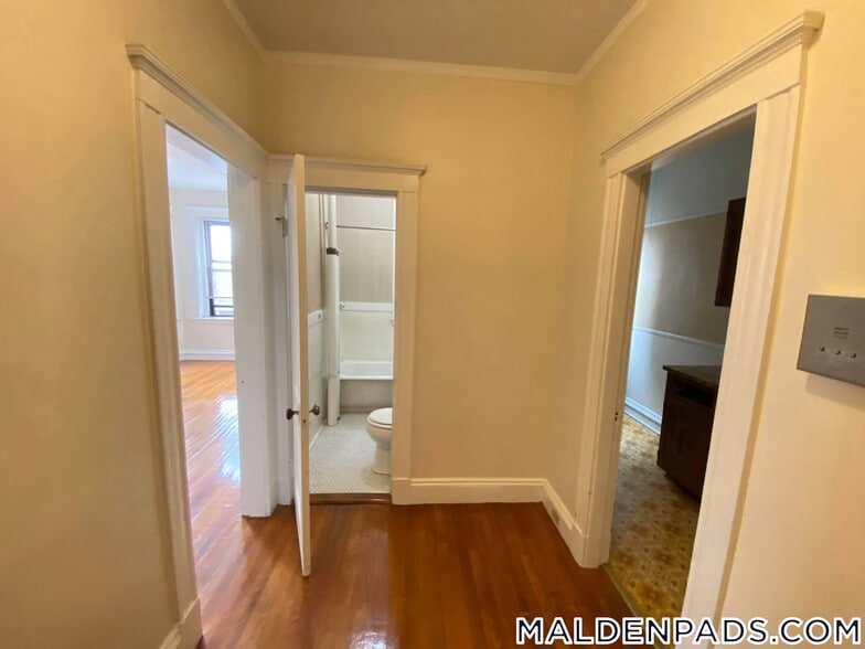 Building Photo - 17-19 Washington St.