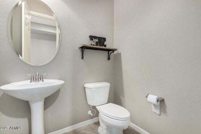 Building Photo - 15430 S 183rd Dr