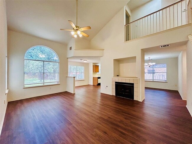 Building Photo - 2909 Lagerway Cove