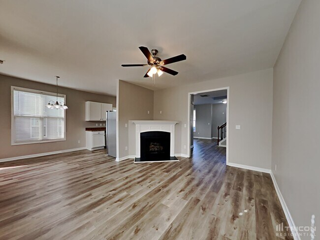 Building Photo - 645 McCarthy Dr