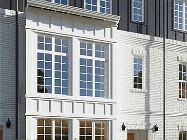 Building Photo - 119 Founders St