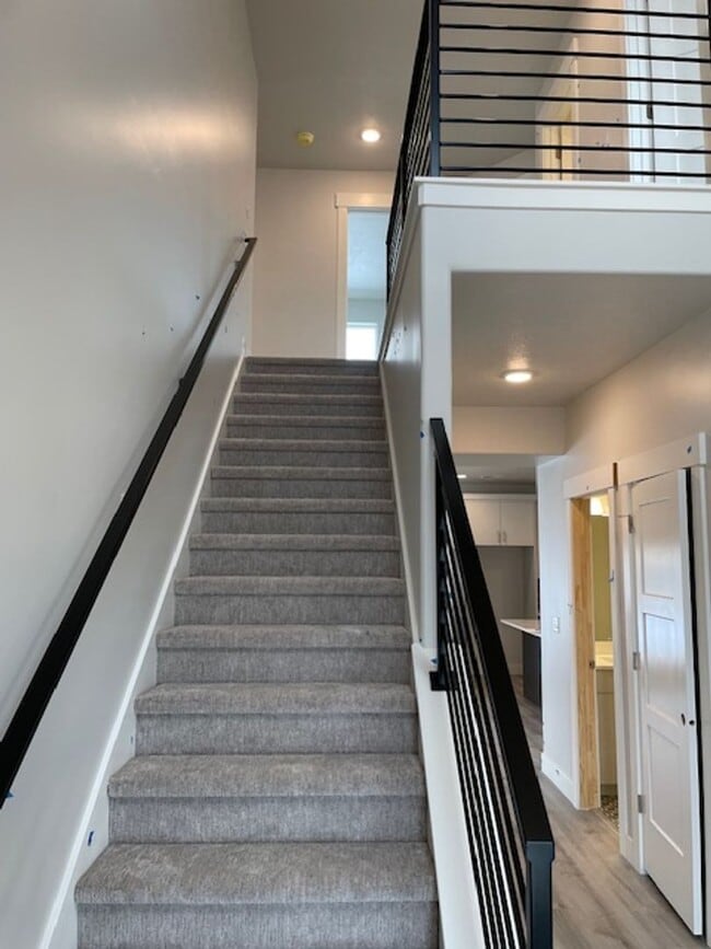 Building Photo - 1119 S 4350 W