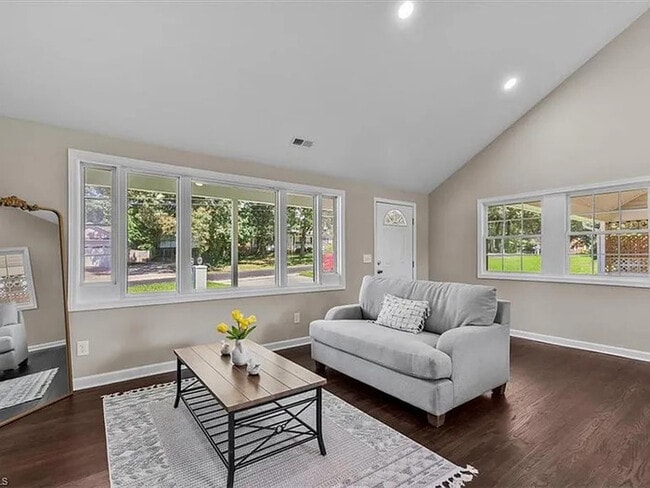 Building Photo - Earn Wealth While Leasing - Like a Homeowner - Lease to Own