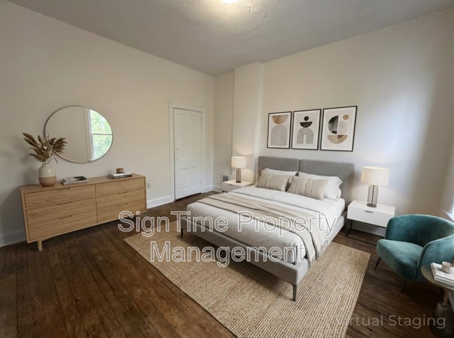 Building Photo - 40 E Franklin St