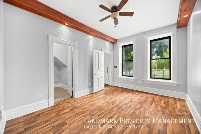 Building Photo - 1124 N Wolcott Ave