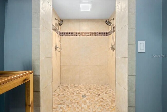 Building Photo - 2532 Constitution Blvd