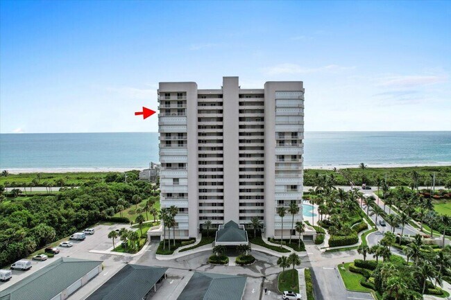 Building Photo - 5051 N Hwy A1A