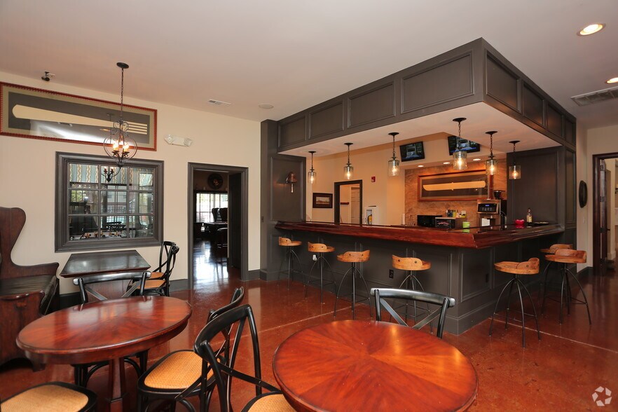 Primary Photo - Revelry Flats | Milledgeville - Historical...