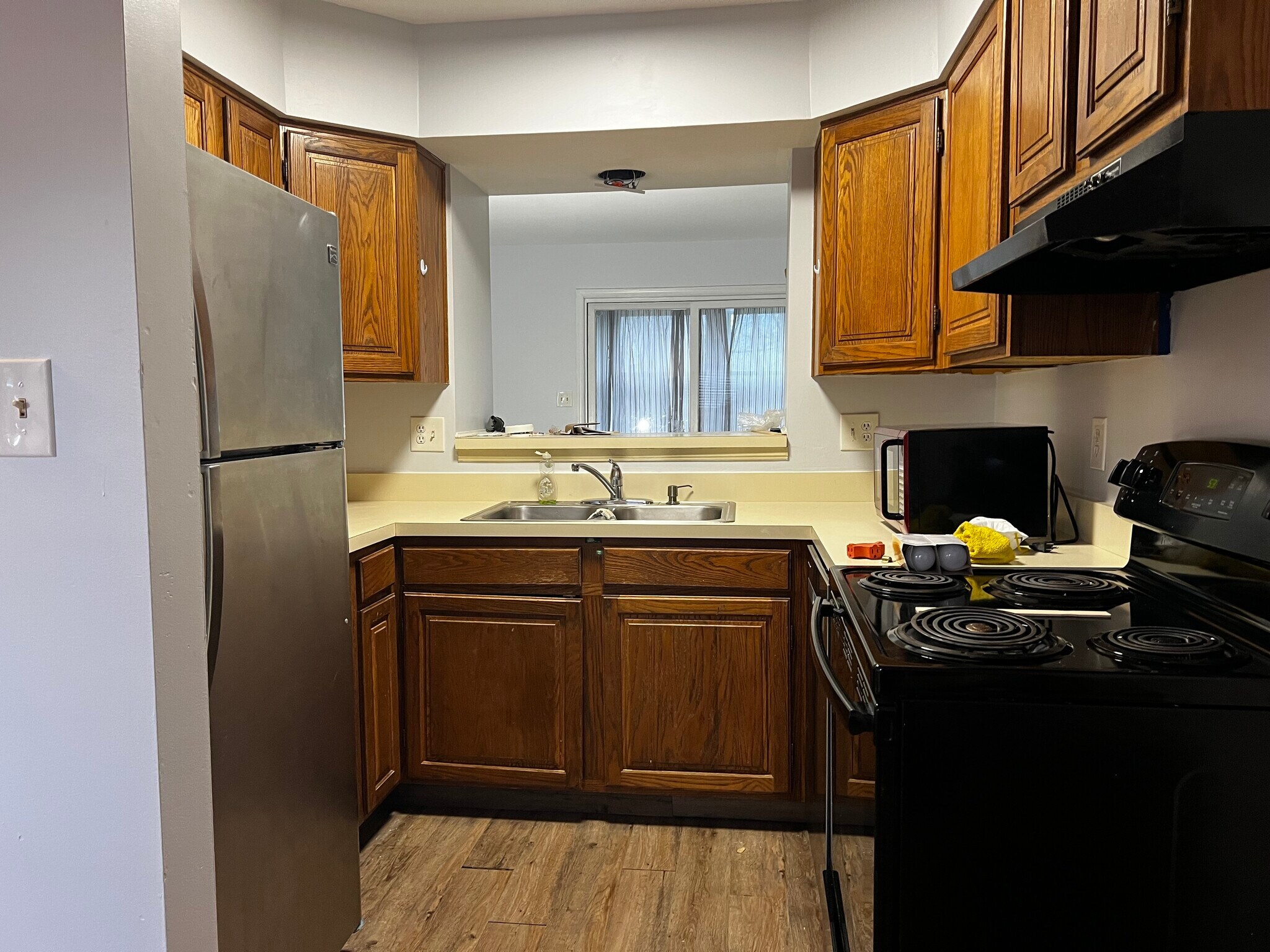 Kitchen - 622 Colonial View Rd