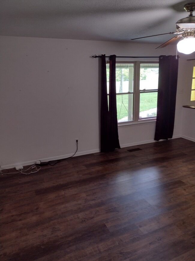Building Photo - 10825 AL-67