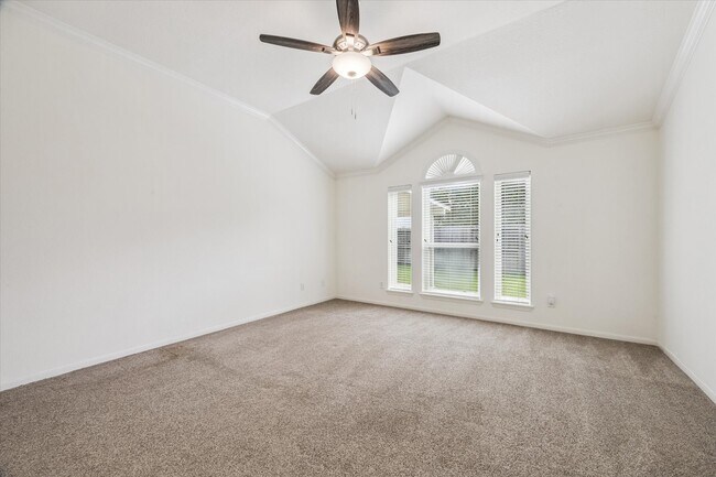 Building Photo - 13622 Apple Knoll Ct
