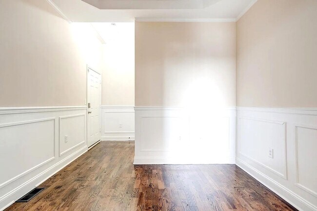 Building Photo - 1315 N 19th St