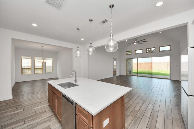 Primary Photo - 10515 Harvest Oak Ct