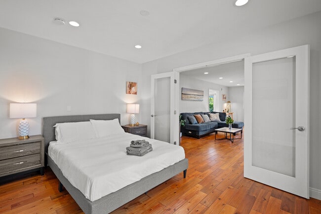Building Photo - Luxury Estate with Sparkling Pool & Elegant Amenities