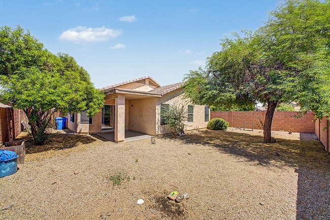 Building Photo - 3903 W Goodman Dr