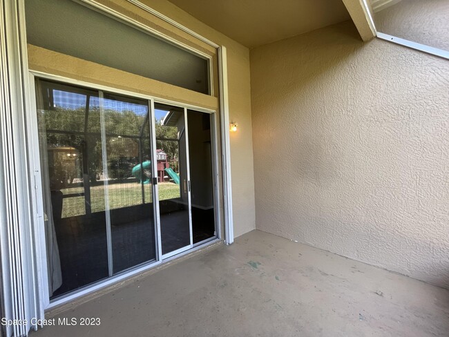 Building Photo - 1600 Tailfeather Ct