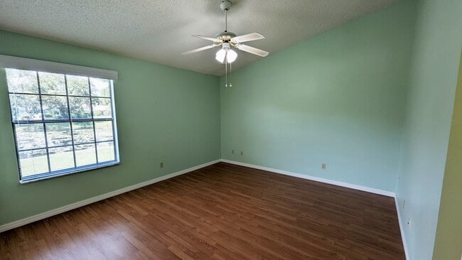 Building Photo - 9815 E Pebble Creek Ct
